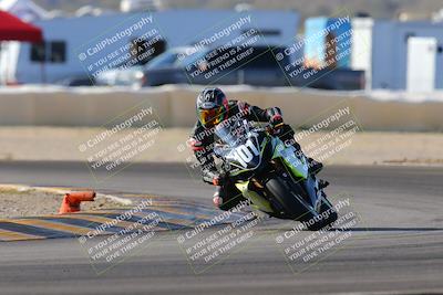 media/Dec-18-2022-SoCal Trackdays (Sun) [[8099a50955]]/Turn 2 (950am)/